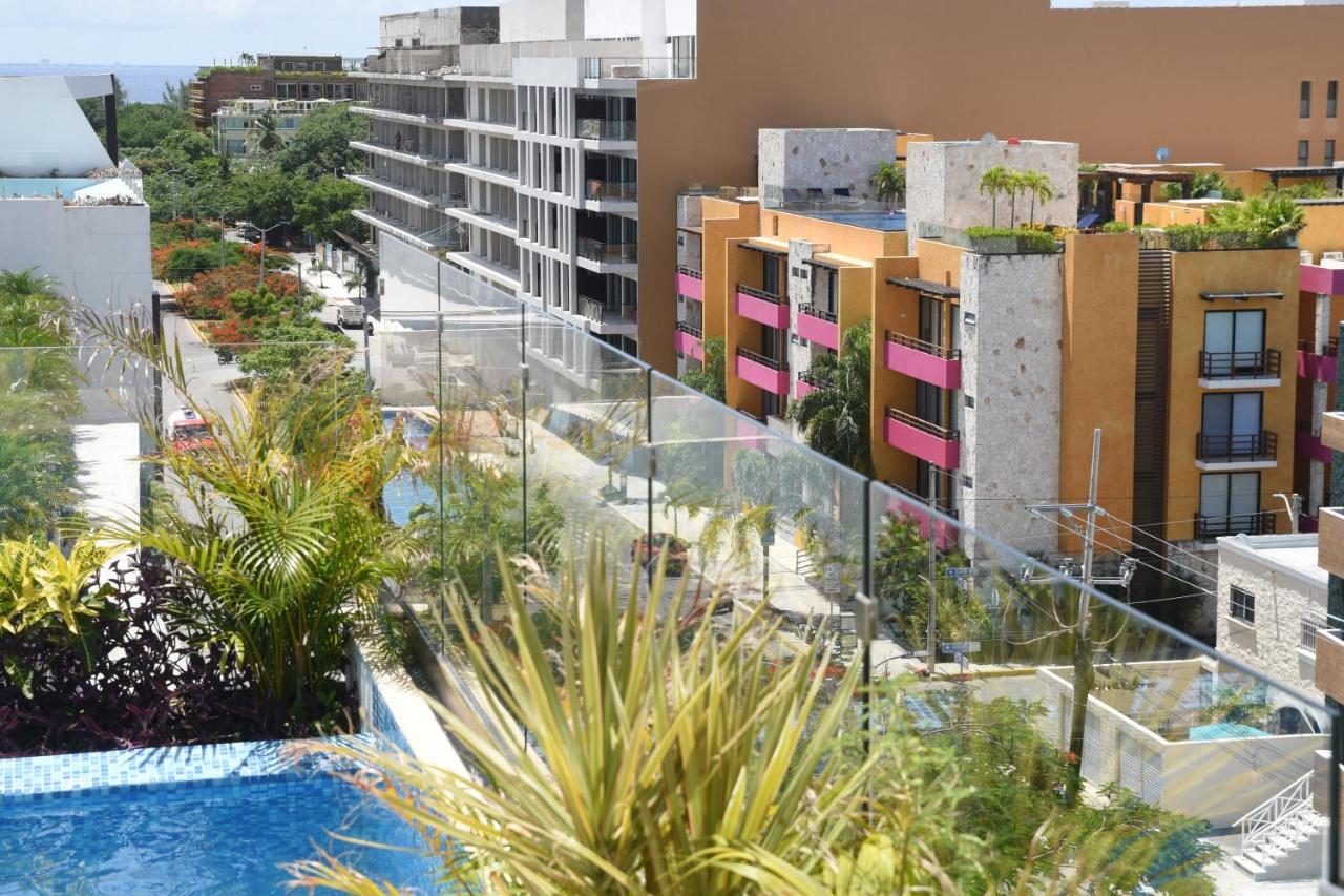 Calle 38 St Menesse 38 *